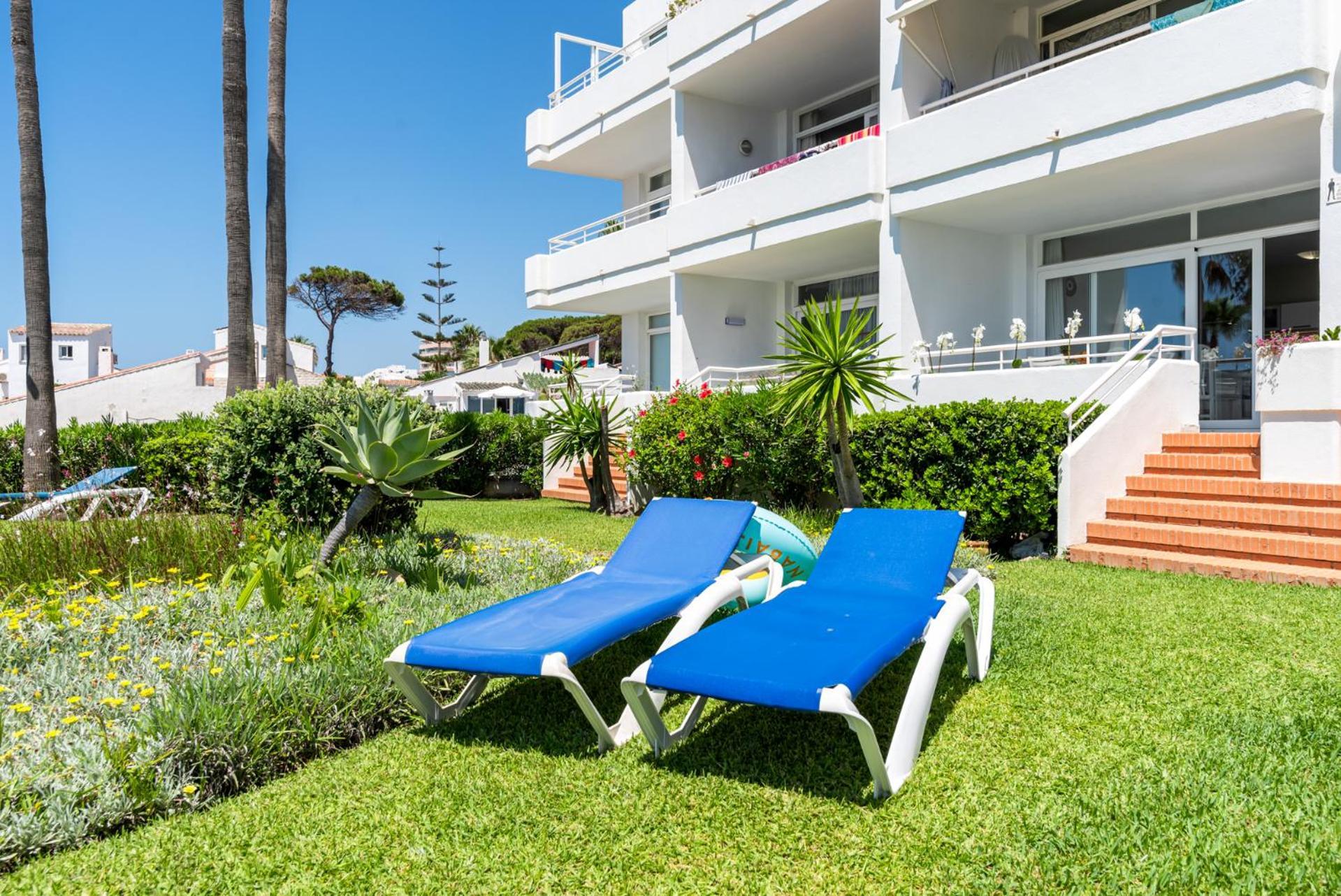 Miraflores Apartments By The Beach Costa Del Sol Sitio de Calahonda Bagian luar foto